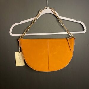Universal Thread Half-Moon Shoulder Purse Bag Brown Gold Chain Strap. Pocketbook